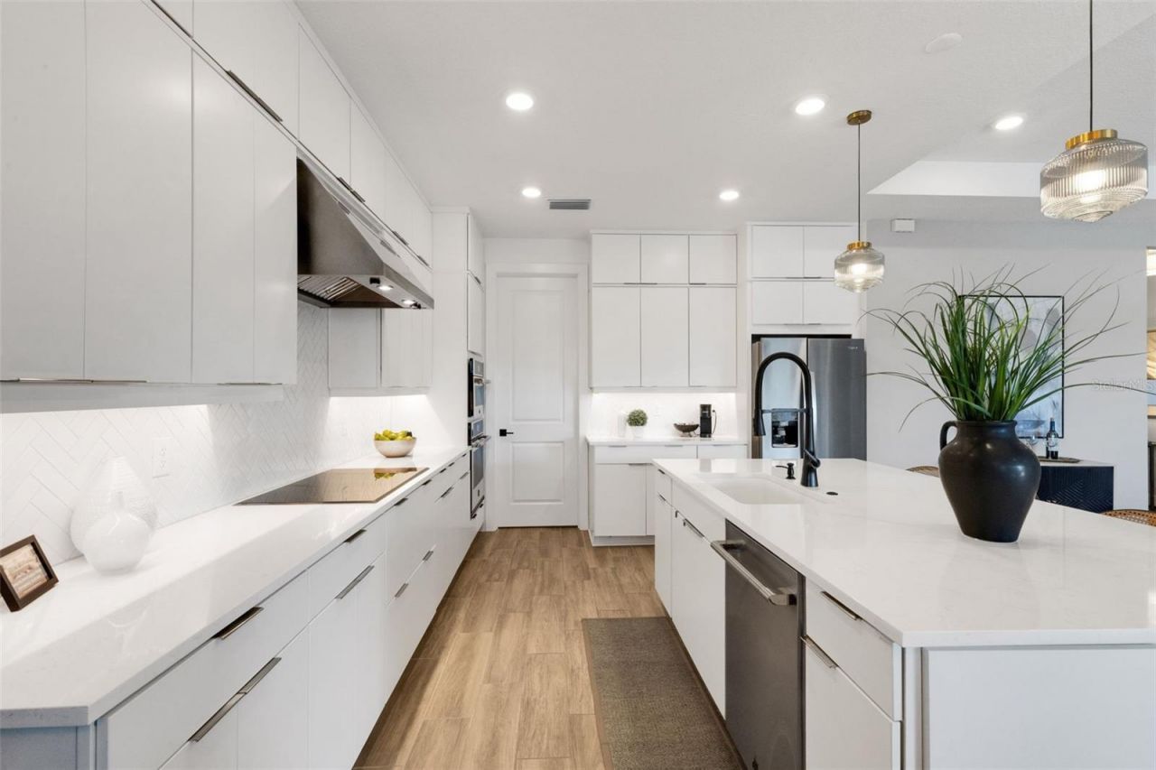 2524 Cobalt Shores Lane, Clearwater, FL 33761 Photo