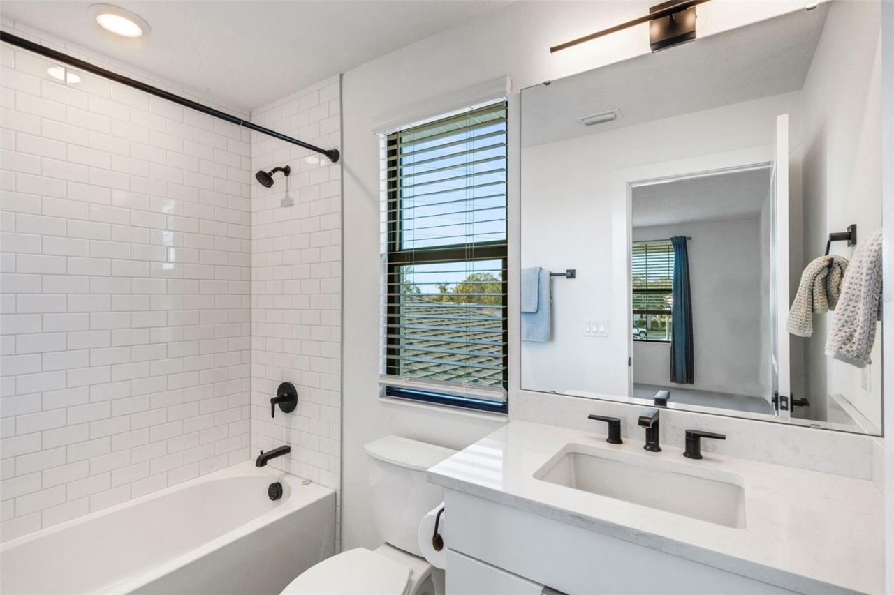 2524 Cobalt Shores Lane, Clearwater, FL 33761 Photo