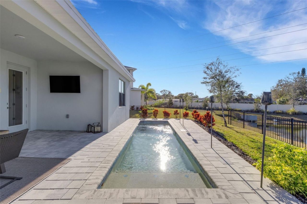 2524 Cobalt Shores Lane, Clearwater, FL 33761 Photo