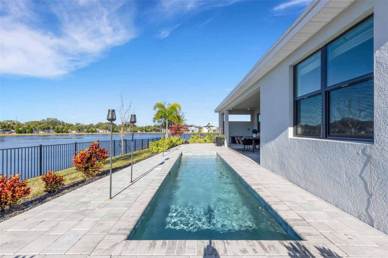 2524 Cobalt Shores Lane, Clearwater, FL 33761 Photo