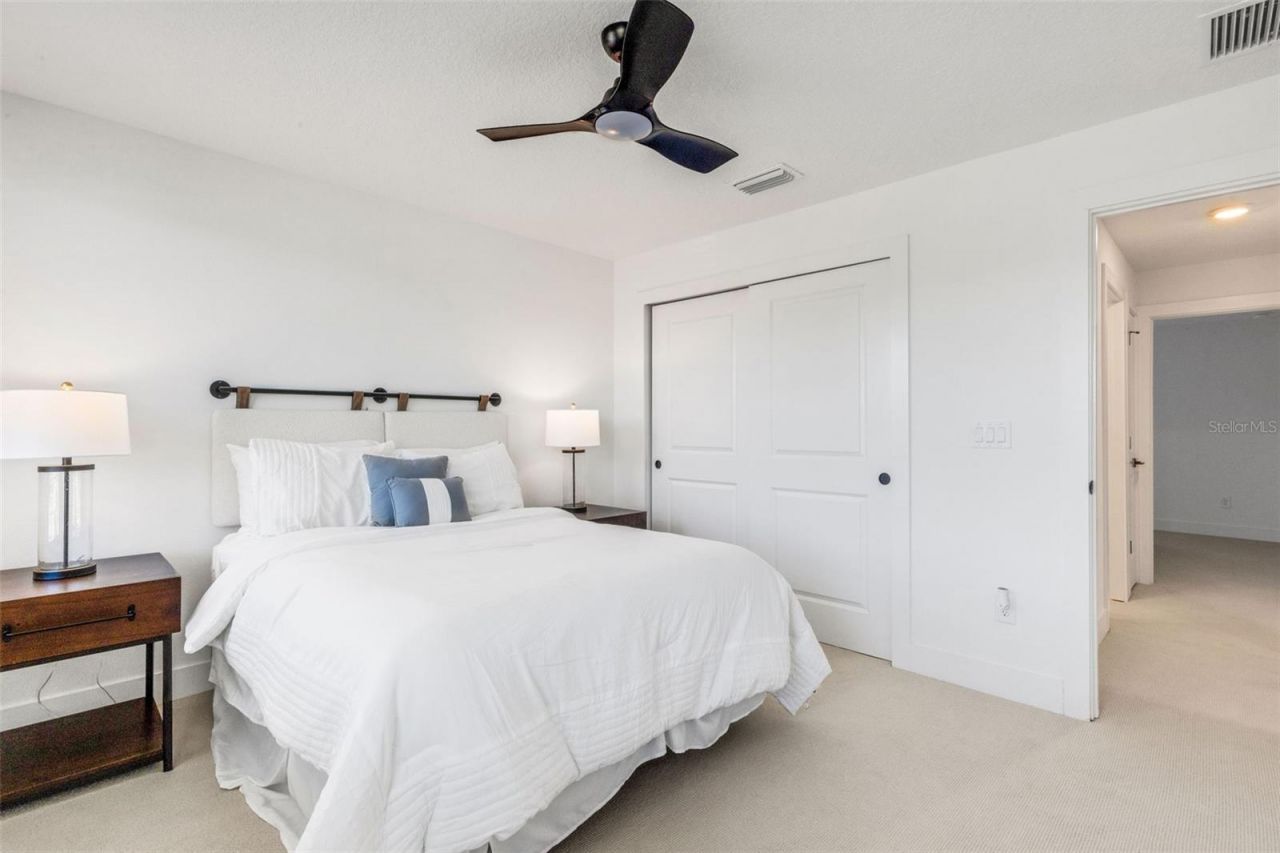 2524 Cobalt Shores Lane, Clearwater, FL 33761 Photo