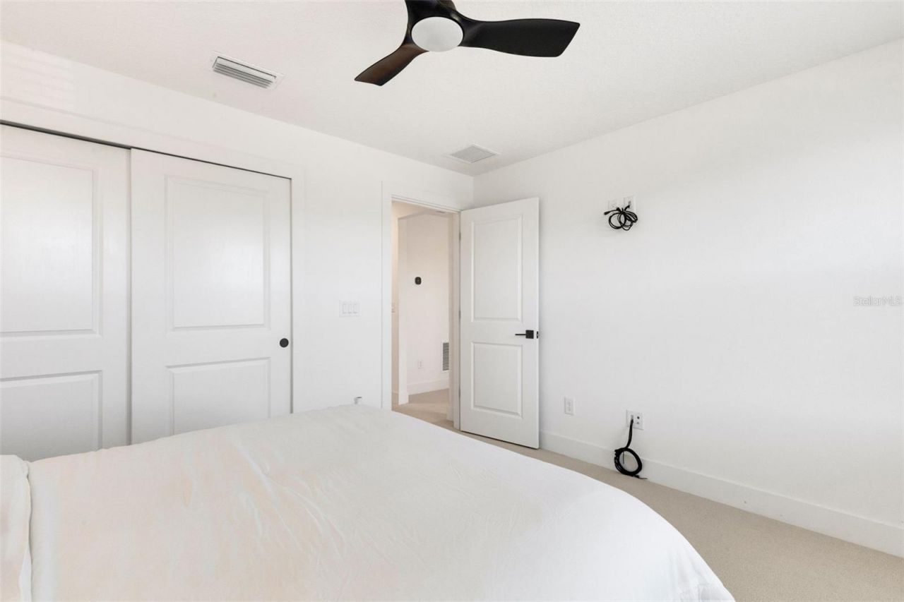 2524 Cobalt Shores Lane, Clearwater, FL 33761 Photo