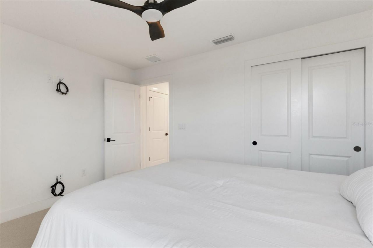 2524 Cobalt Shores Lane, Clearwater, FL 33761 Photo