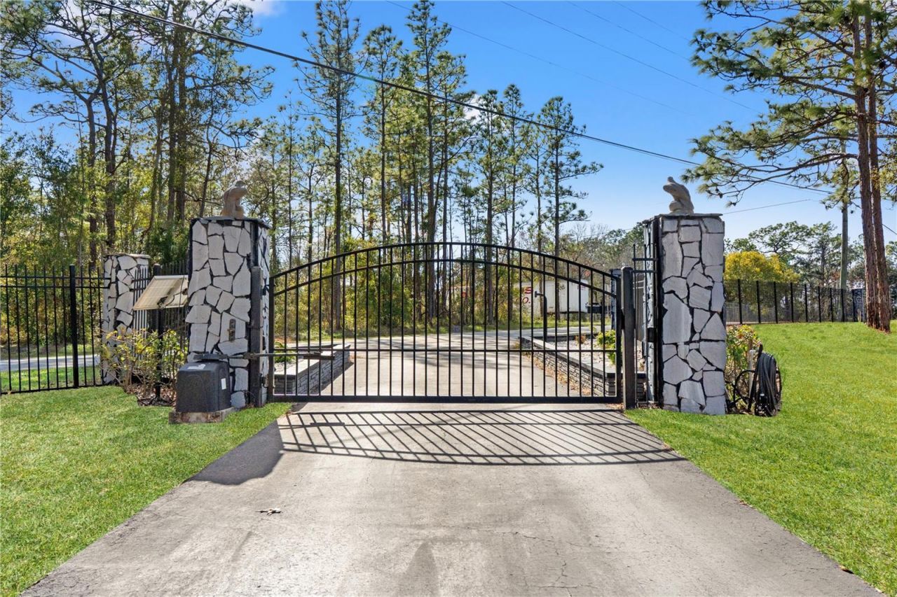 14485 Switch Back Road, Spring Hill, FL 34609 Photo