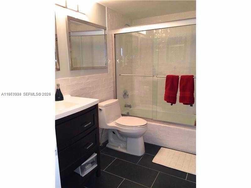 1881 Middle River Dr, Unit 604, Fort Lauderdale, FL 33305 Photo