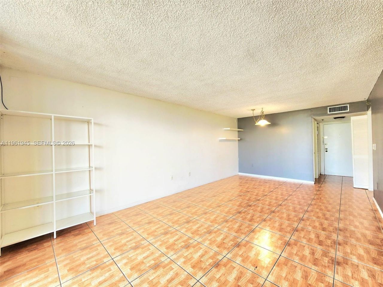 210 174th St, Unit 714, Sunny Isles Beach, FL 33160 Photo