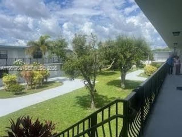 4444 SW 67th Ave, Unit 17, Miami, FL 33155