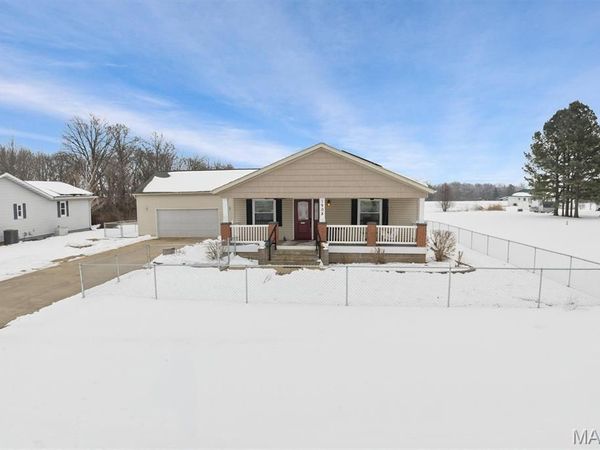 1908 Ridge Avenue, Greenville, IL 62246