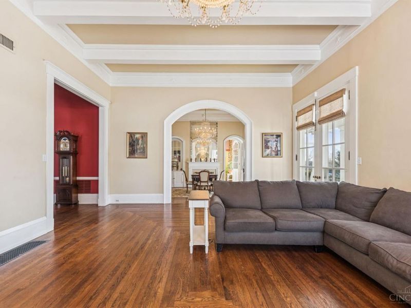 95 E Fountain Avenue, Glendale, OH 45246 Photo 30