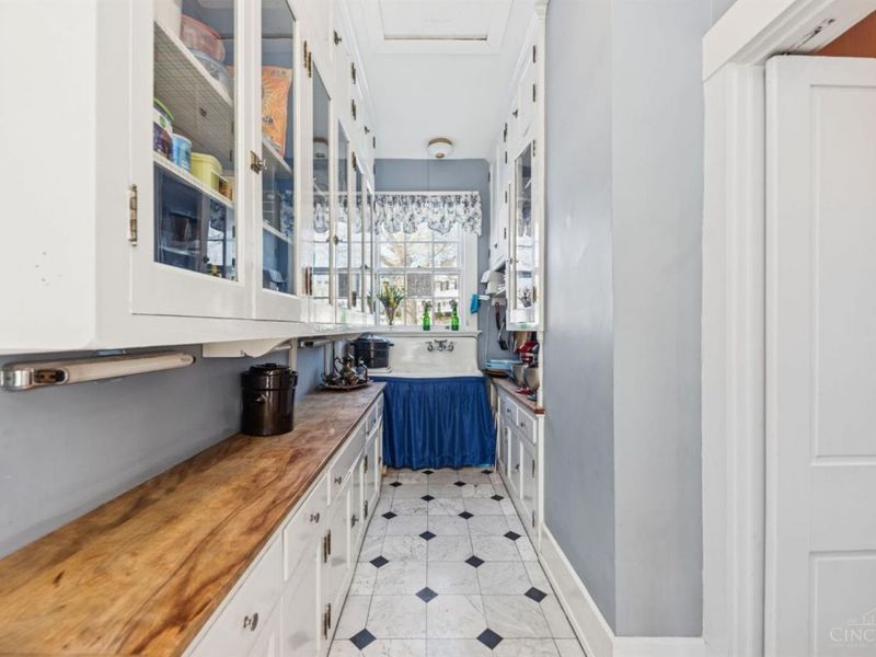 95 E Fountain Avenue, Glendale, OH 45246 Photo 33