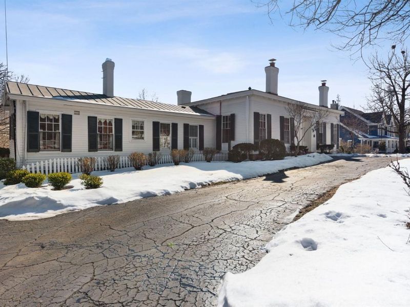 95 E Fountain Avenue, Glendale, OH 45246 Photo 4