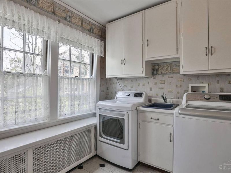 95 E Fountain Avenue, Glendale, OH 45246 Photo 47