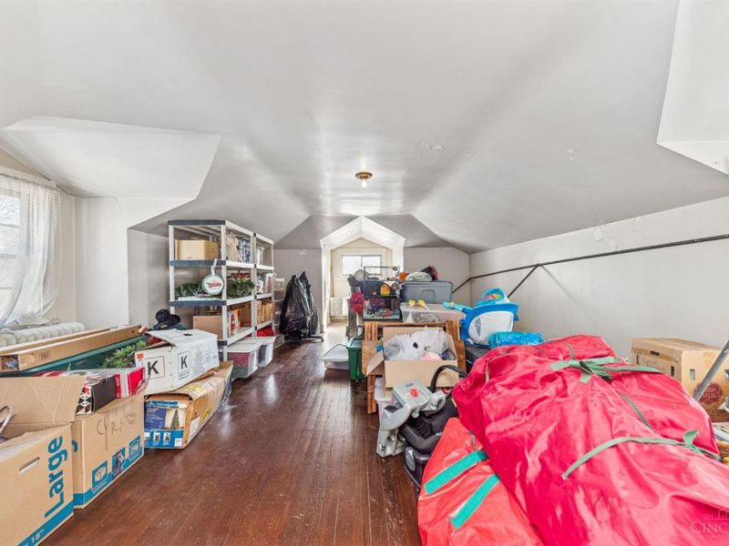 95 E Fountain Avenue, Glendale, OH 45246 Photo 77