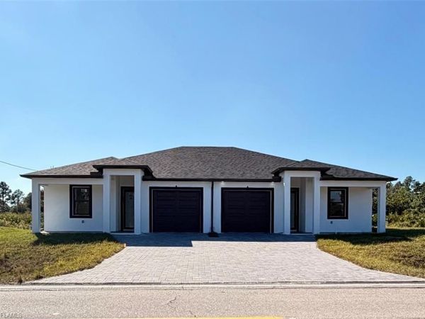 213-215 W 12th ST , LEHIGH ACRES, FL 33972