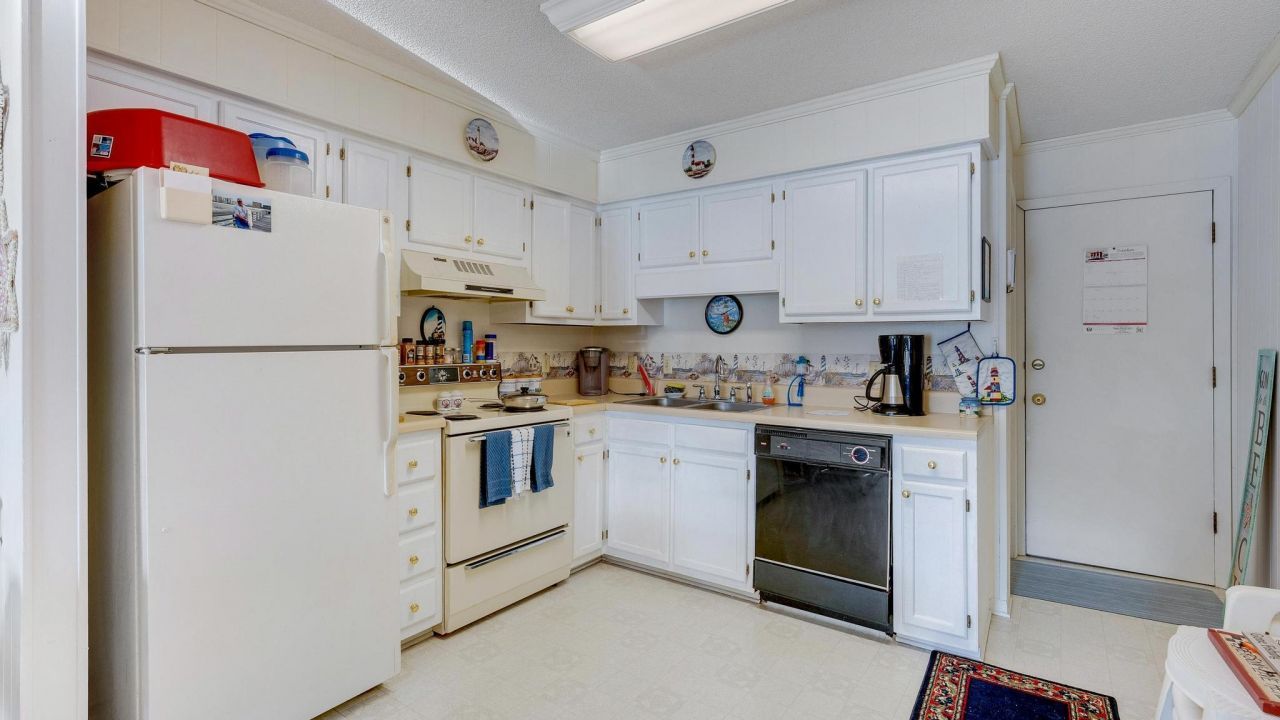 6001 N Ocean Blvd. Photo 40