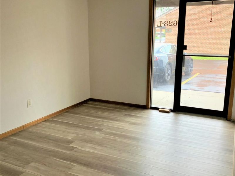 , Unit L, Westerville, OH 43081 Photo 4