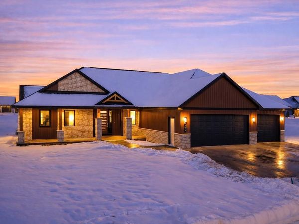 294 E SWEETWATER WAY, Appleton, WI 54913