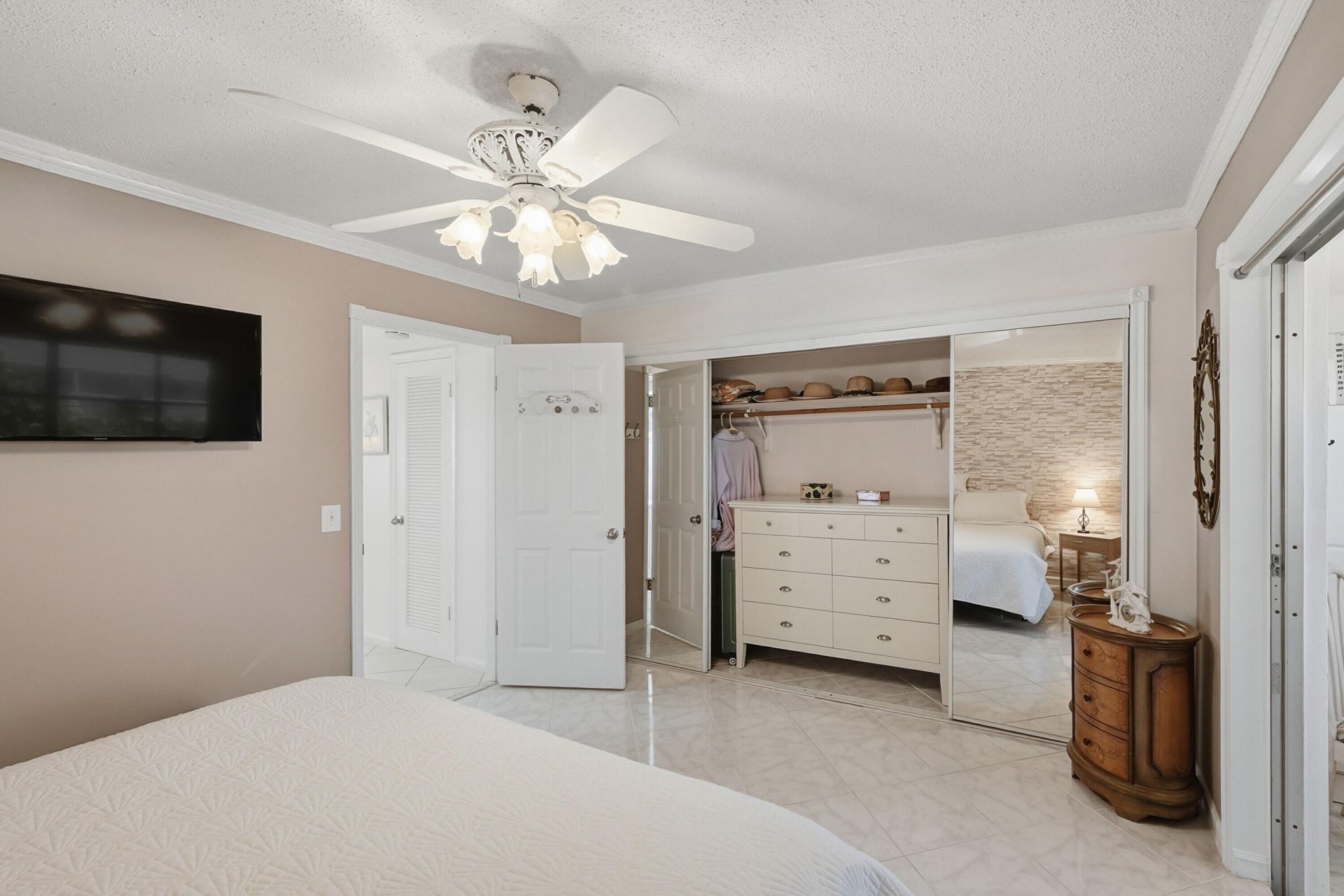 47 Berkshire B Crescent, Unit B, West Palm Beach, FL 33417 Photo