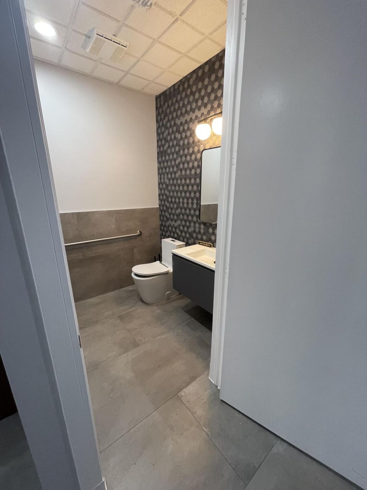 416 SE Flamingo Avenue, Stuart, FL 34996 Photo