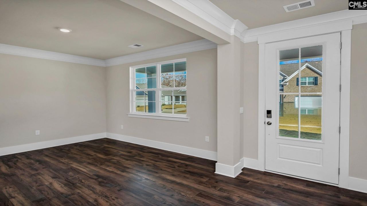 320 Still Shores Drive Photo 4