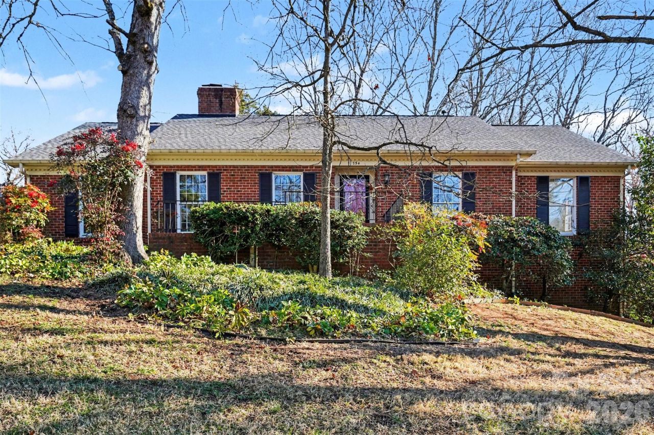 754 Charter Place, Charlotte, NC 28211 Main Photo
