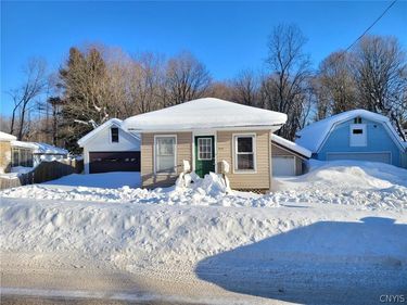 938 Alexandria Street, Carthage, NY 13619