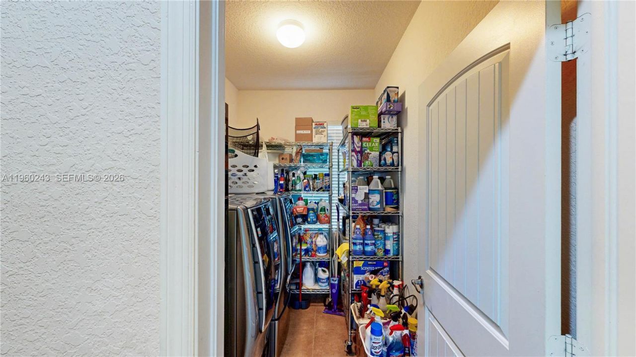 12922 SW 221st St, Miami, FL 33170 Photo