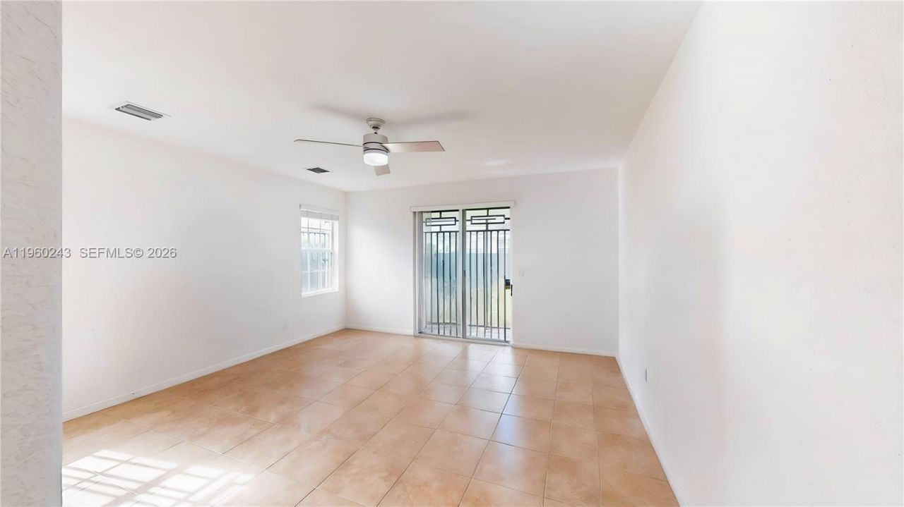 12922 SW 221st St, Miami, FL 33170 Photo