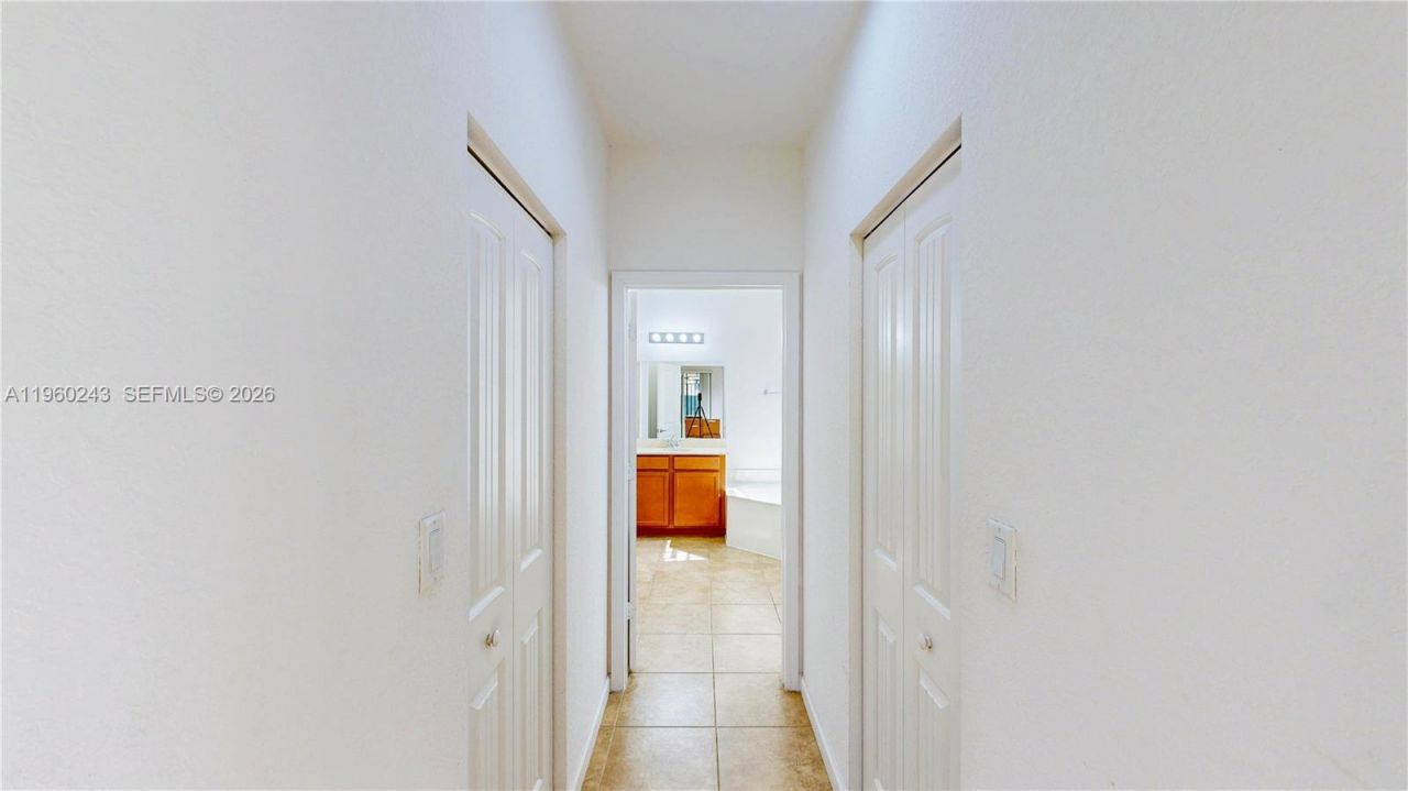 12922 SW 221st St, Miami, FL 33170 Photo