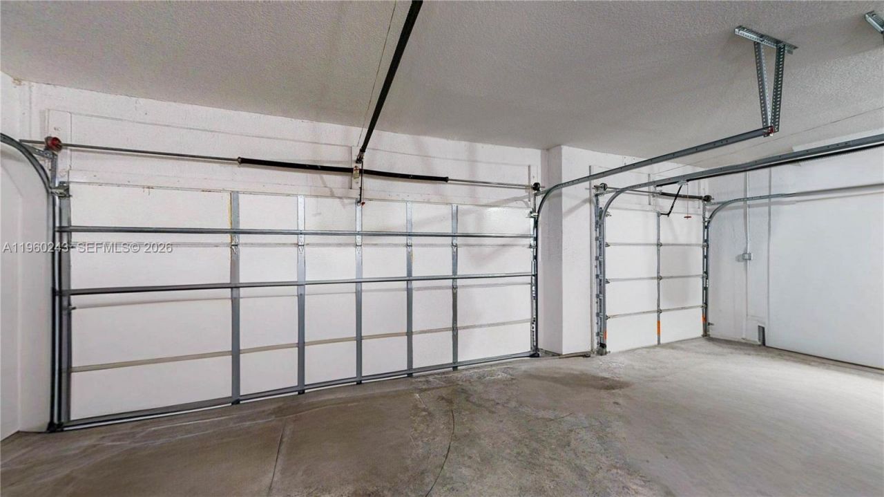 12922 SW 221st St, Miami, FL 33170 Photo