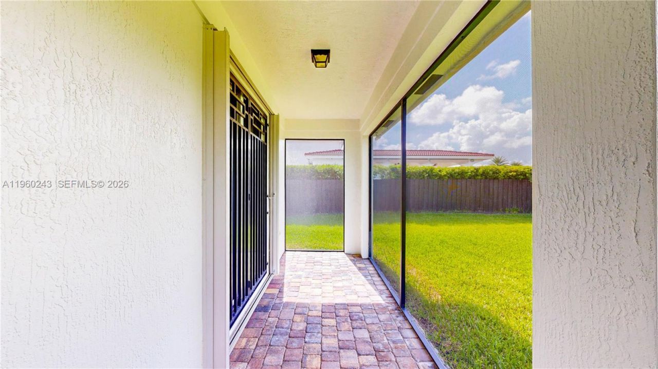 12922 SW 221st St, Miami, FL 33170 Photo