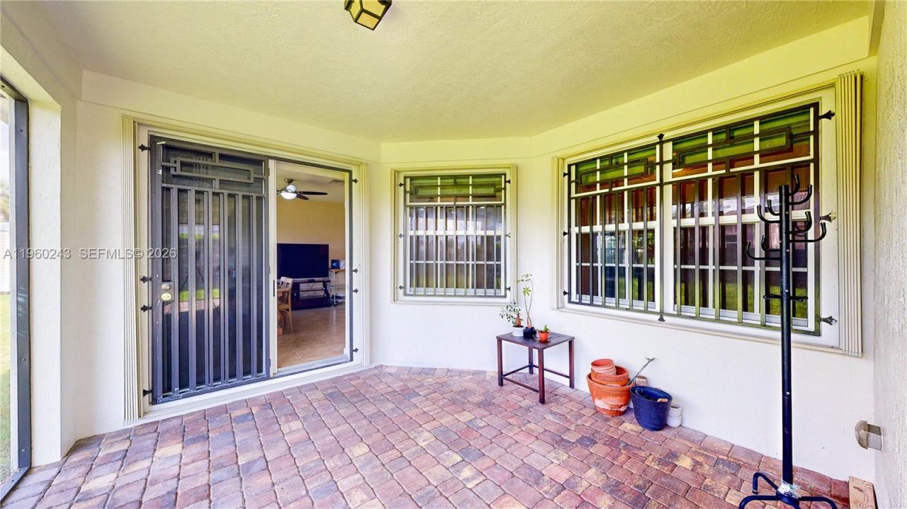 12922 SW 221st St, Miami, FL 33170 Photo