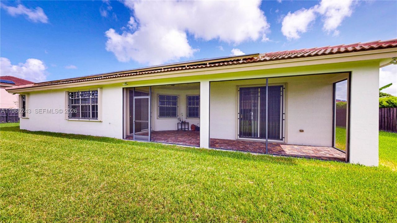 12922 SW 221st St, Miami, FL 33170 Photo