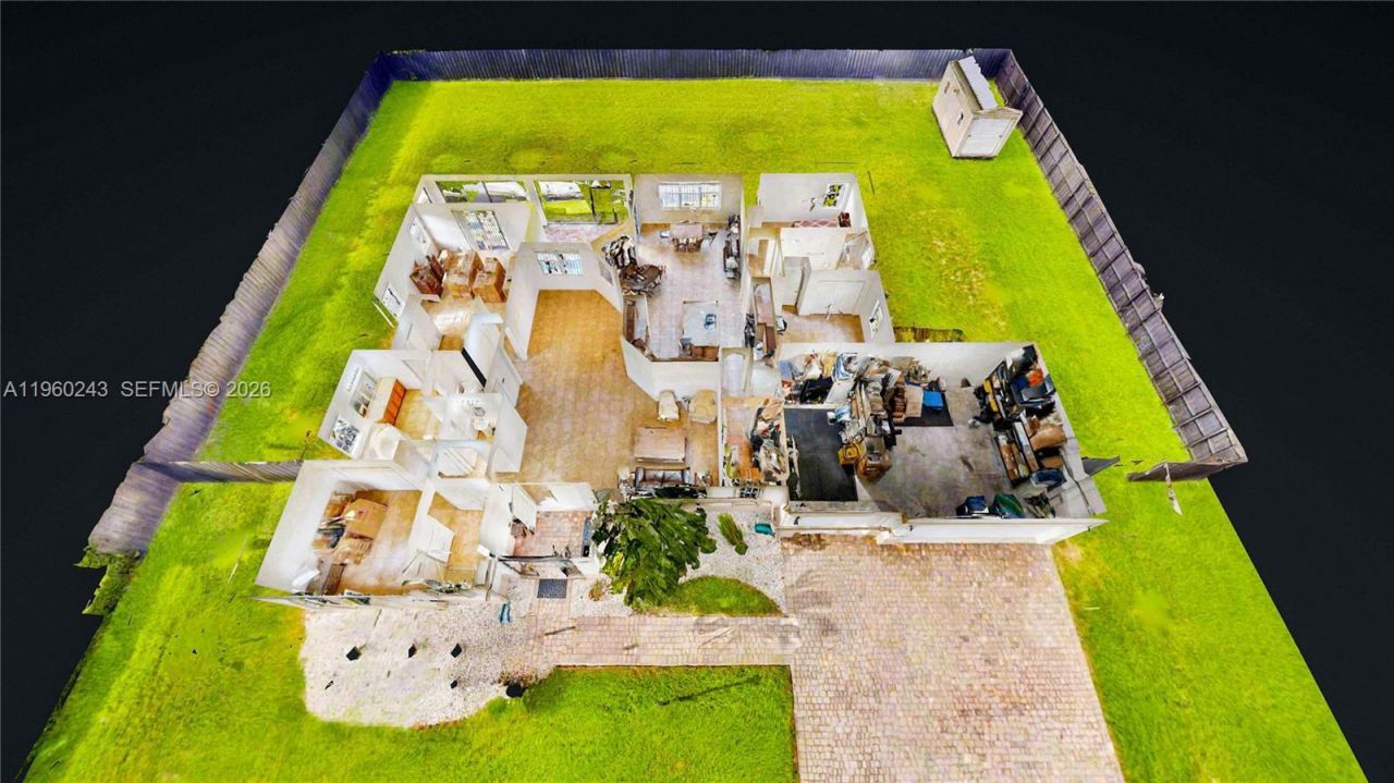 12922 SW 221st St, Miami, FL 33170 Photo