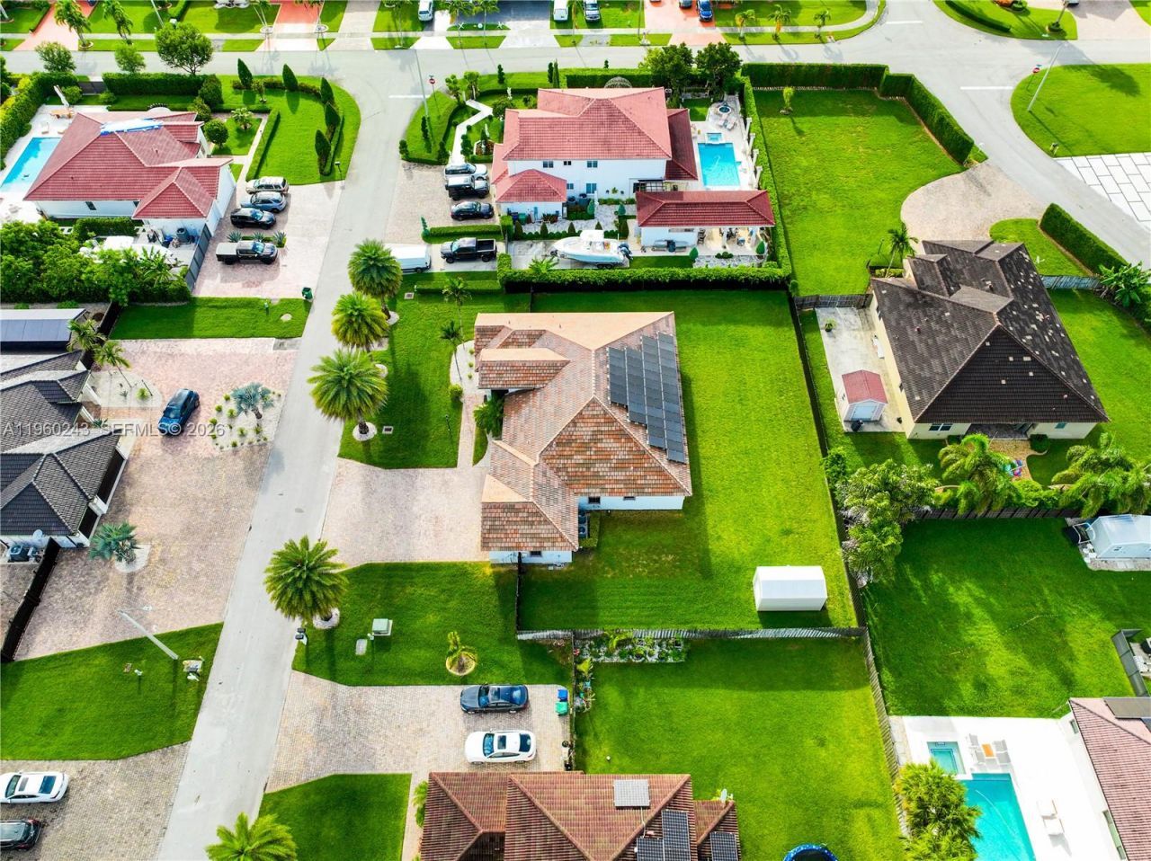 12922 SW 221st St, Miami, FL 33170 Photo