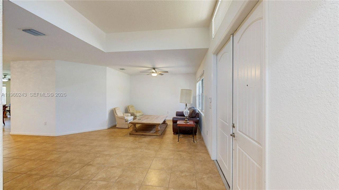 12922 SW 221st St, Miami, FL 33170 Photo