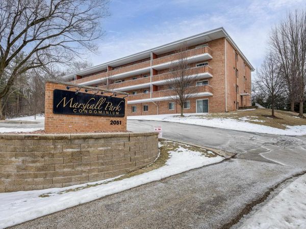2051 Allen Boulevard, Unit 101, Middleton, WI 53562