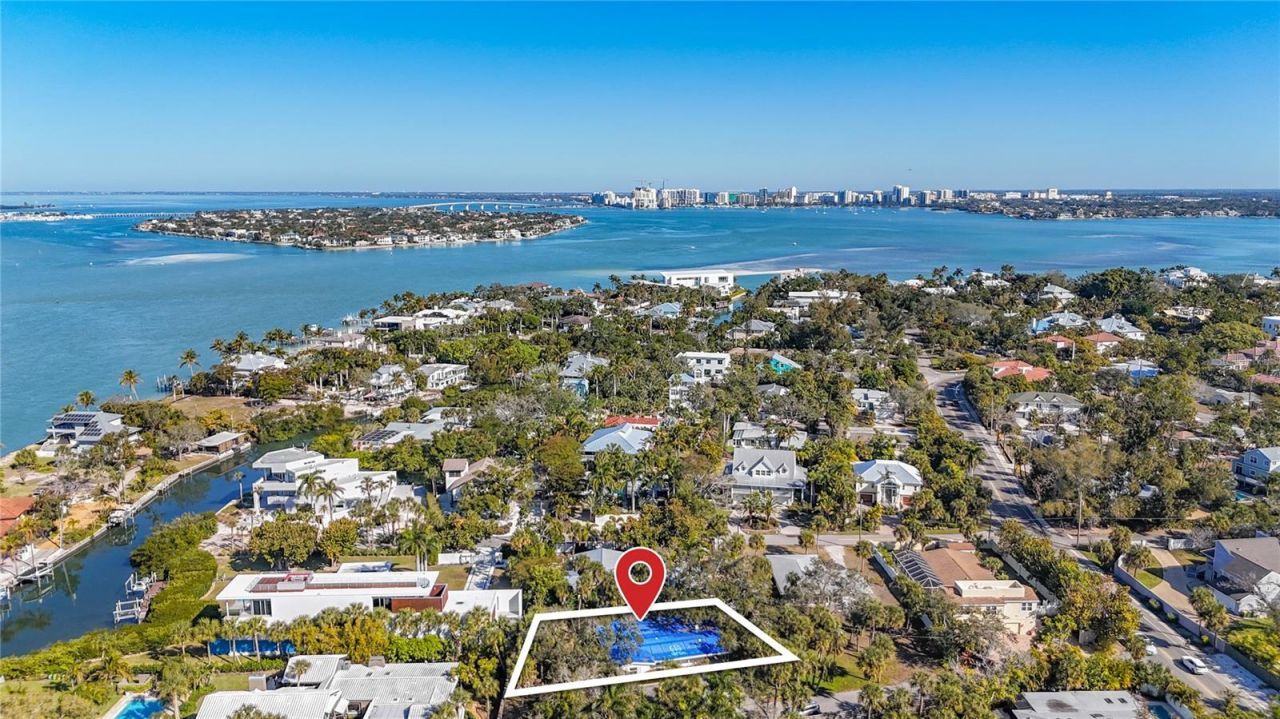 129 Pierson Lane, Sarasota, FL 34242 Photo