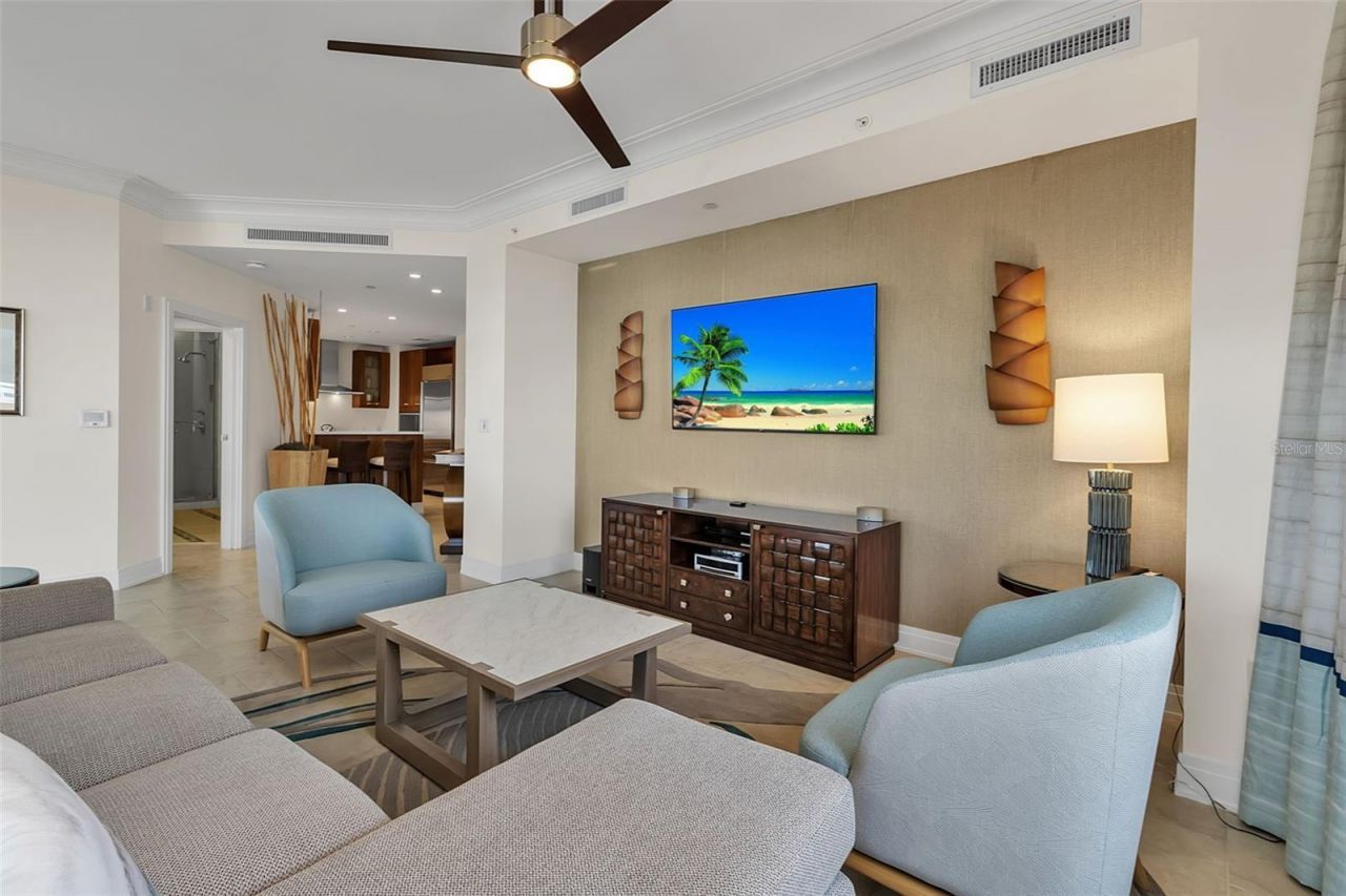 915 Seaside Drive, Unit 412, Sarasota, FL 34242 Photo