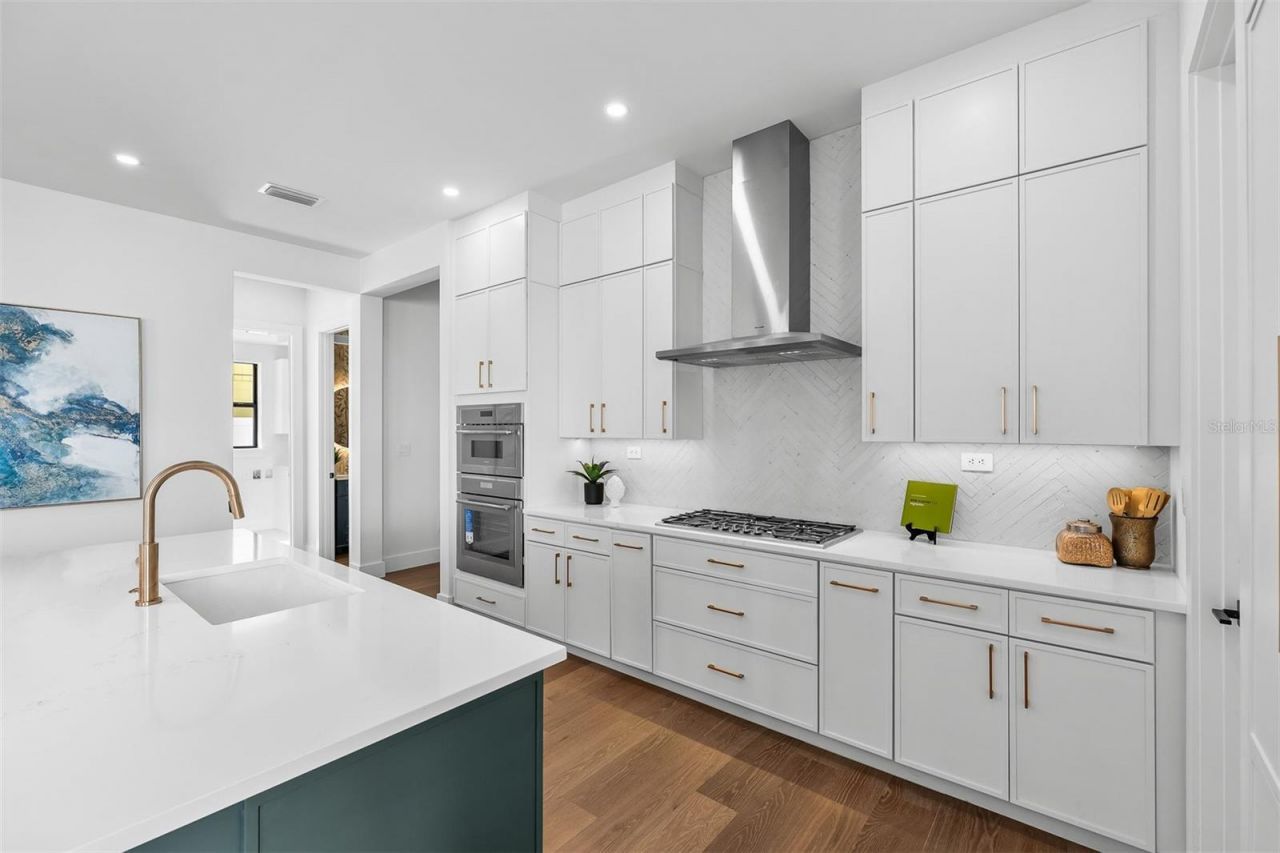 3303 Helen Avenue, Orlando, FL 32804 Photo