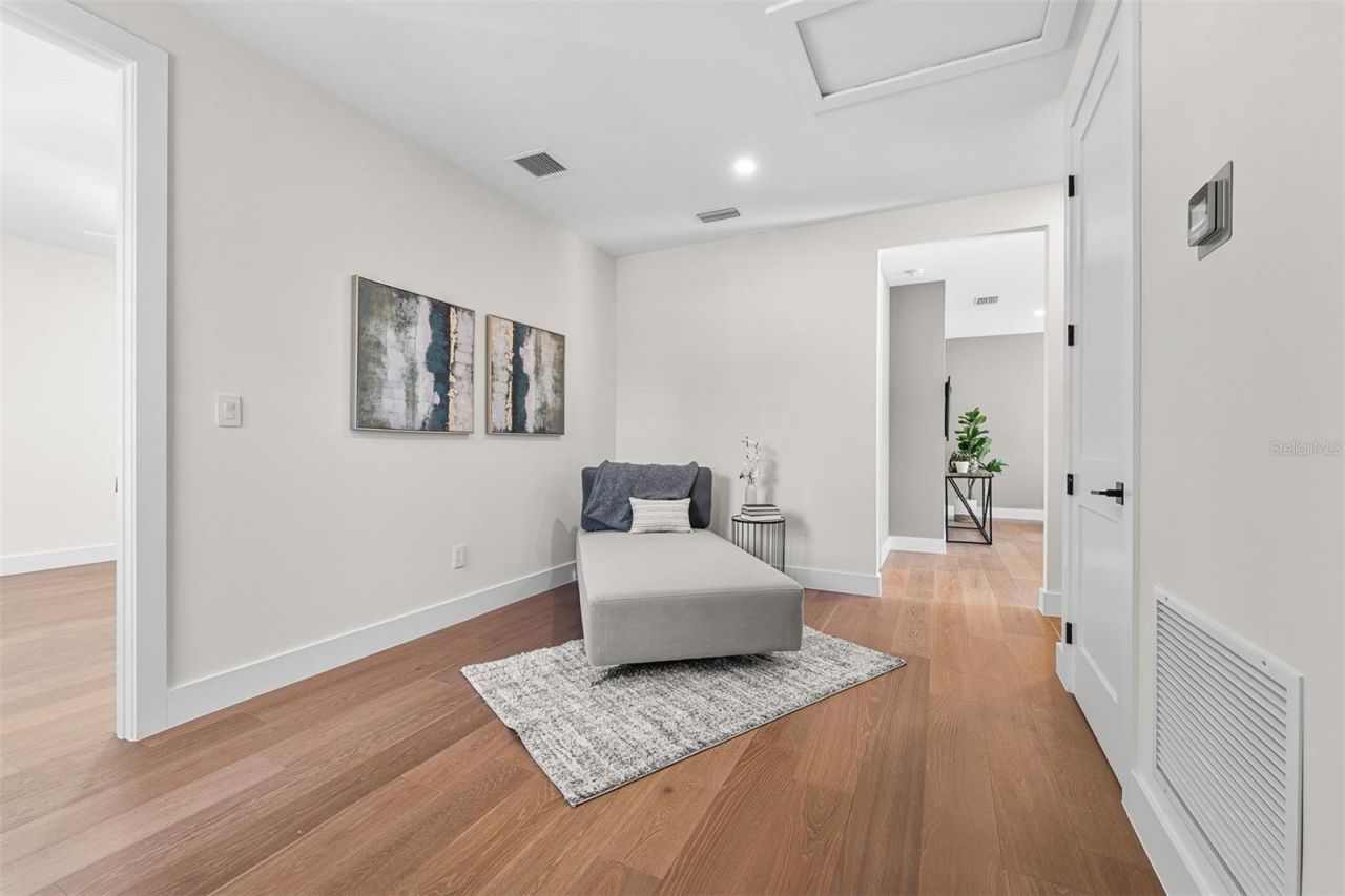 3303 Helen Avenue, Orlando, FL 32804 Photo