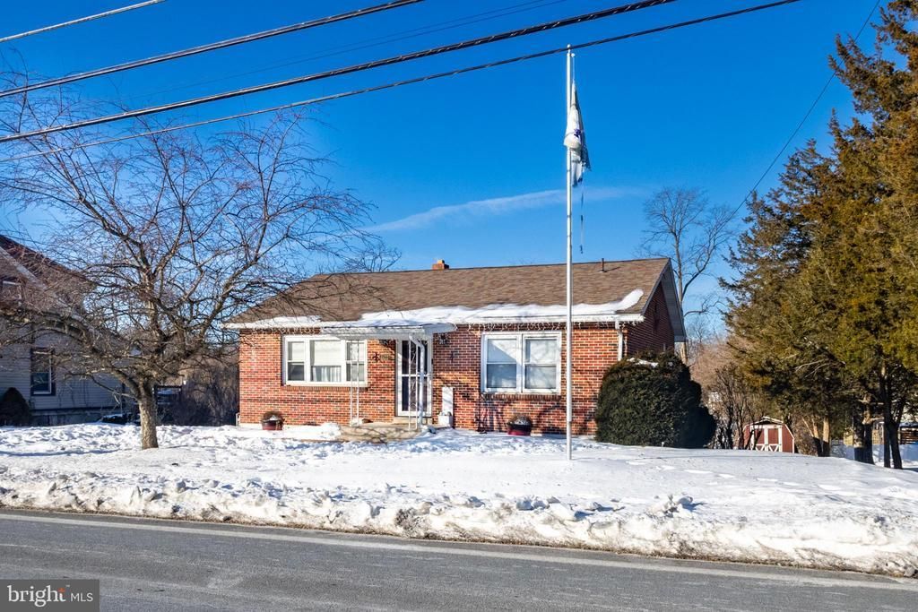 1421 Sandhill Road, Lebanon, PA 17046 Main Photo