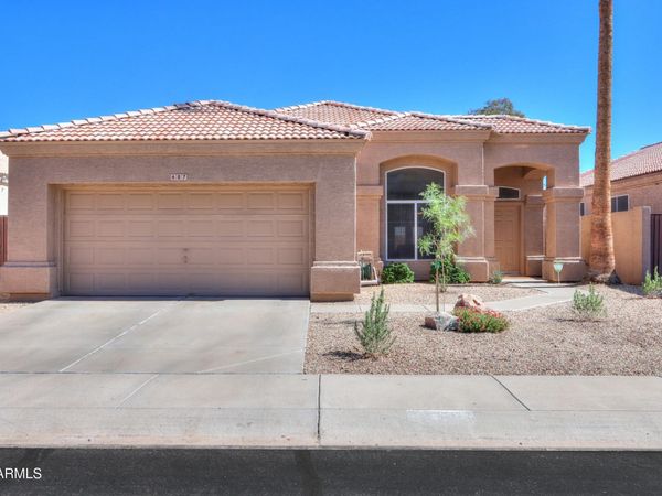 687 N GREGORY Place, Chandler, AZ 85226