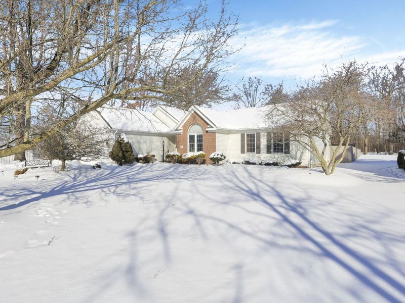 655 W Thrush Avenue, Crestline, OH 44827 Photo 3