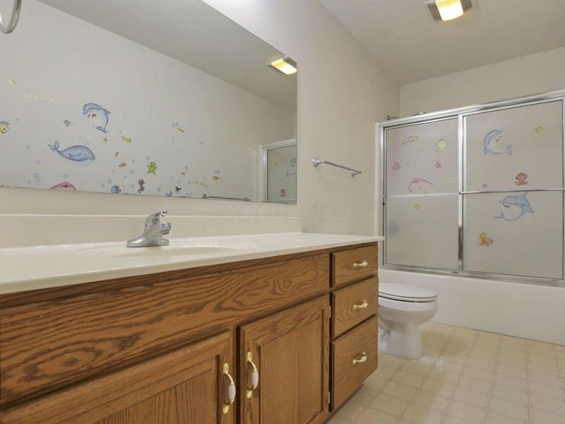 655 W Thrush Avenue, Crestline, OH 44827 Photo 31