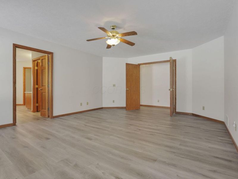 655 W Thrush Avenue, Crestline, OH 44827 Photo 32