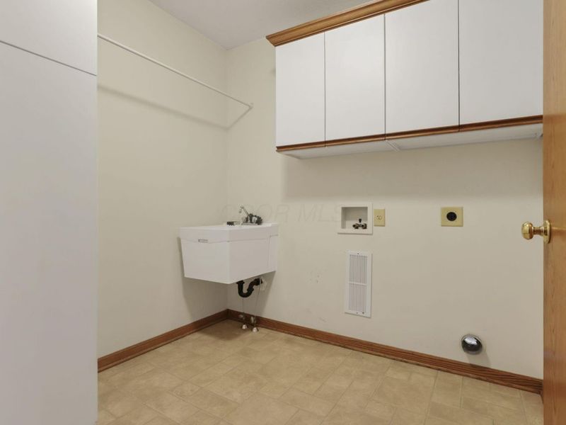 655 W Thrush Avenue, Crestline, OH 44827 Photo 40