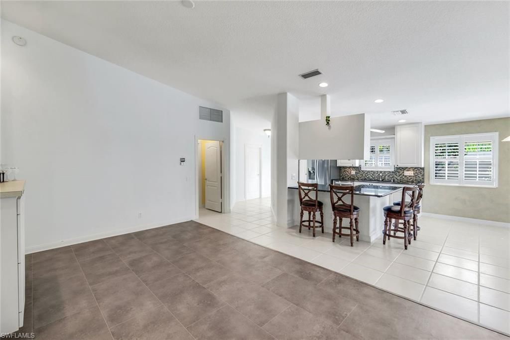 3025 Futuna Ln, Naples, FL 34119 Photo