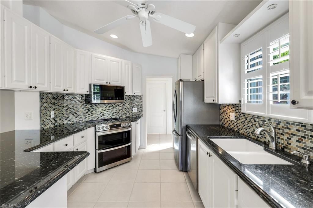 3025 Futuna Ln, Naples, FL 34119 Photo