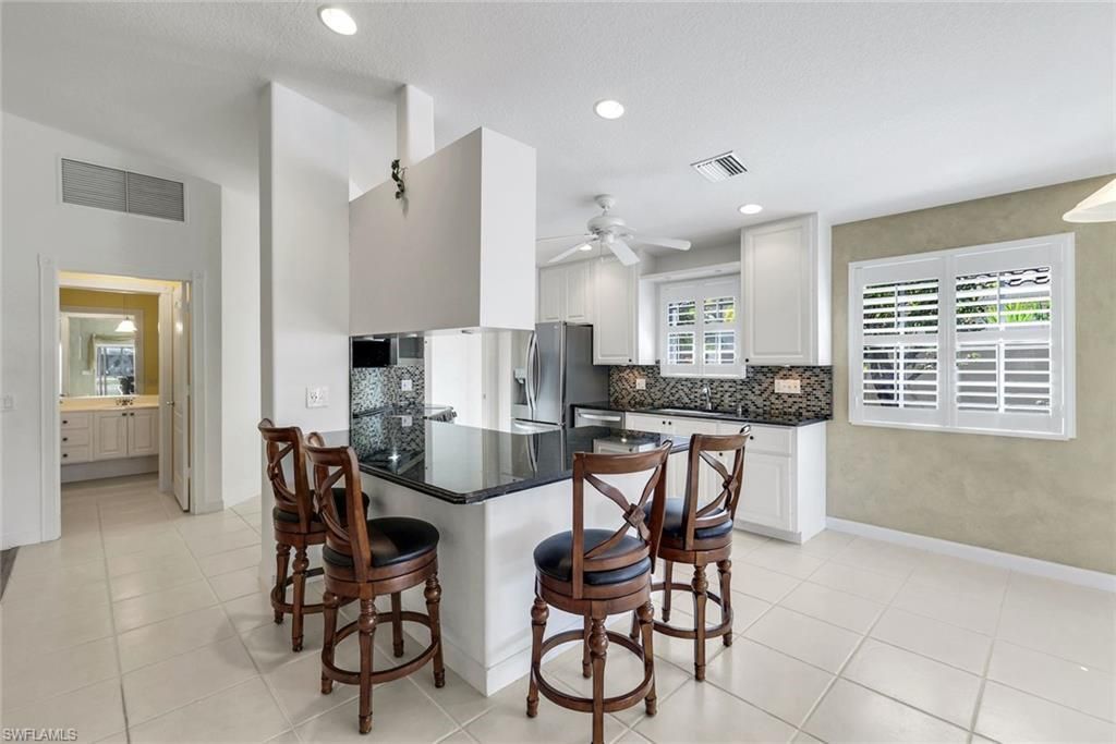 3025 Futuna Ln, Naples, FL 34119 Photo